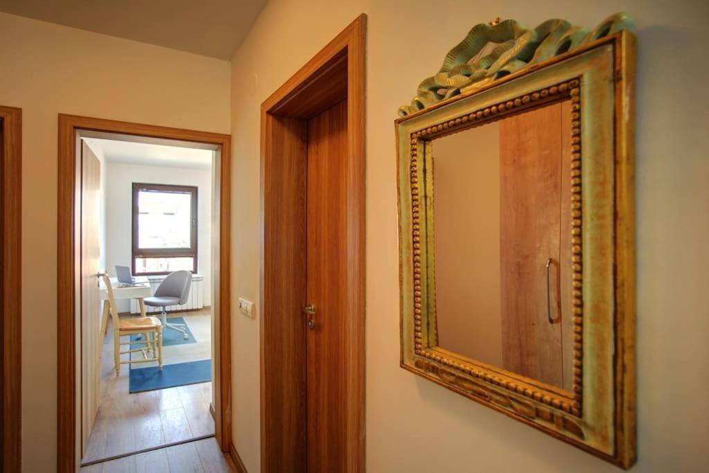 Spacious Home Office With Secure Garage In София Экстерьер фото